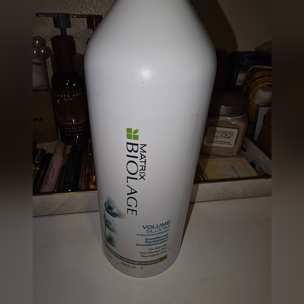 Matrix Biolage Volume Bloom Conditoner Jumbo Size - Picture 5 of 5